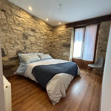 Kareharri Piso En Casco Viejo De